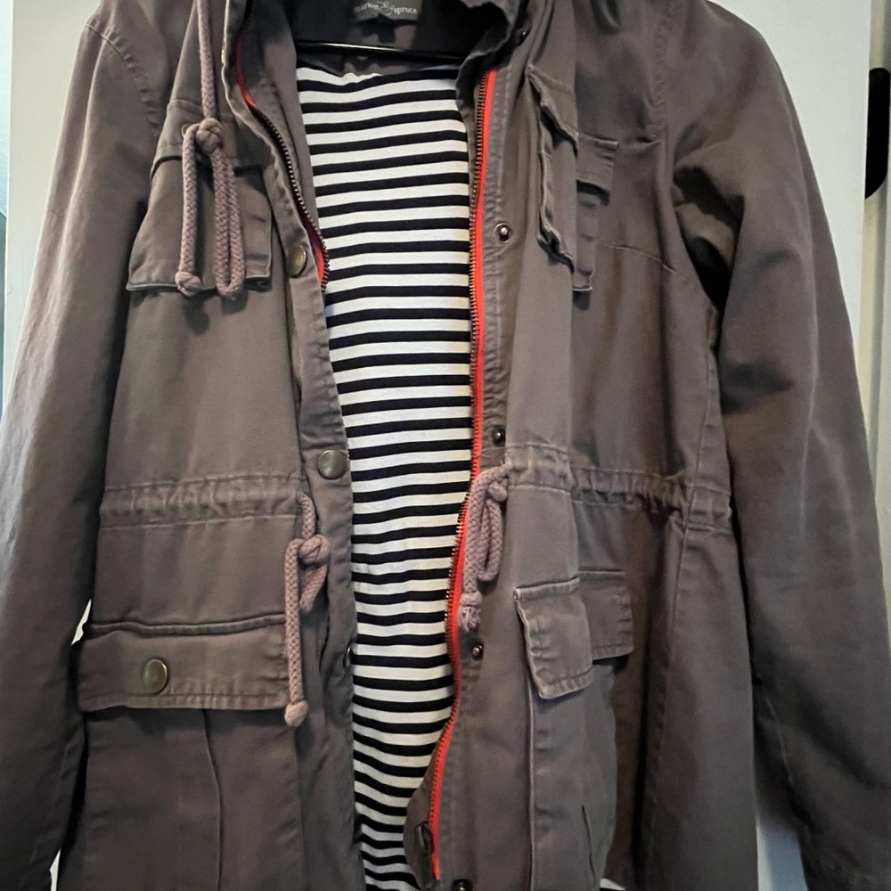 Fall jacket- size small, great condition